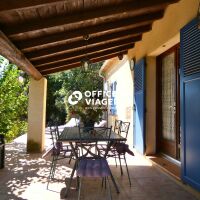 Maison - 8 pièces - 177 m²