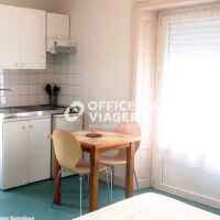 Immeuble - 11 appartements - 3 locaux commerciaux - 591,6 m²