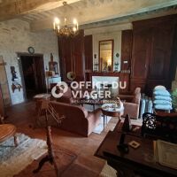 Maison - 13 pièces - 446 m²