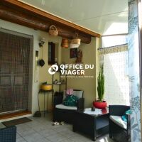 Maison - 8 pièces - 177 m²