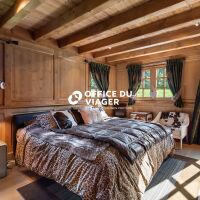 Chalet - 8 pièces - 295 m²