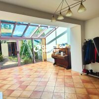 Maison - 6 pièces - 185 m²