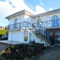 Maison - 4 pièces - 231,10 m²