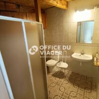 Maison - 7 pièces -  299,17 m²