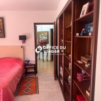 Maison - 6 pièces - 260 m²