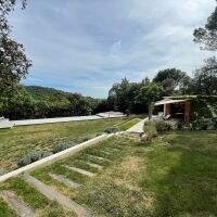 Maison - 5 pièces - 250 m²