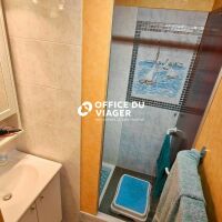 Appartement - 5 pièces - 145 m²