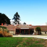 Maison - 7 pièces - 400 m²