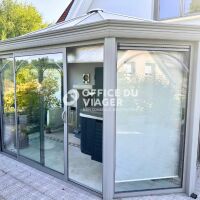 Maison - 6 pièces - 258 m²