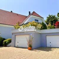 Maison - 6 pièces - 258 m²