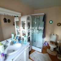 Maison - 4 pièces - 200 m²