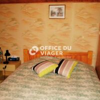 Maison - 7 pièces - 400 m²