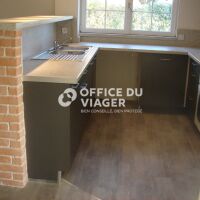 Maison - 8 pièces - 180 m²