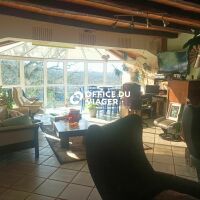 Ensemble immobilier - 6 pièces - 140 m²