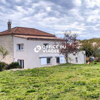 Maison - 4 pièces - 160 m²