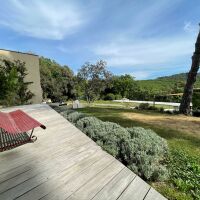 Maison - 5 pièces - 250 m²