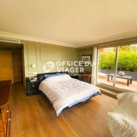 Appartement - 5 pièces - 152 m²