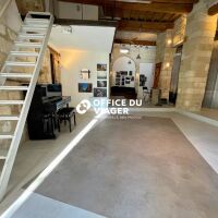 Loft - 1 pièce - 103 m²