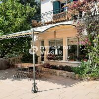 Appartement - 4 pièces - 159,85 m²