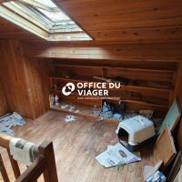 Maison - 9 pièces - 225 m²