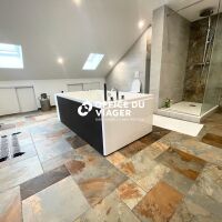 Maison - 5 pièces - 242,80 m²