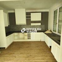 Maison - 8 pièces - 216,63 m²