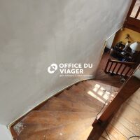 Maison - 9 pièces - 225 m²