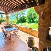 Maison - 7 pièces - 158 m²