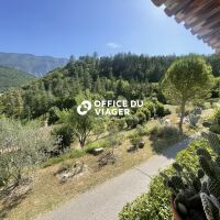 Maison - 5 pièces - 169 m²