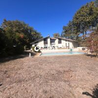 Maison - 6 pièces - 260 m²
