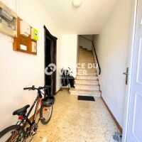 Maison divisée en 2 appartements - 153 m²