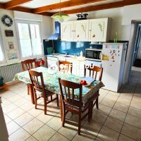 Maison - 6 pièces - 164,61 m²