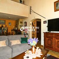 Maison - 8 pièces - 177 m²