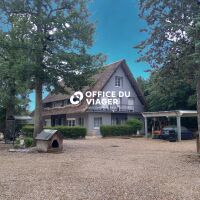 Maison - 12 pièces - 470 m²