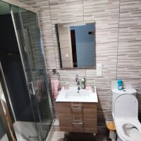 Immeuble - 2 commerces - 7 appartements - 460 m²