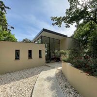 Maison - 5 pièces - 250 m²