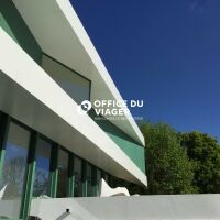 Maison - 6 pièces - 232 m²