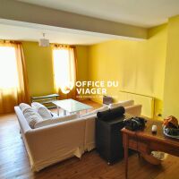 Maison - 6 pièces - 185 m²