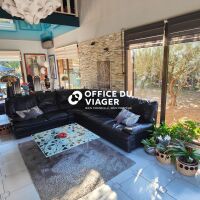 Maison - 5 pièces - 192 m²