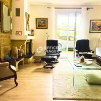 Maison - 6 pièces - 148 m²