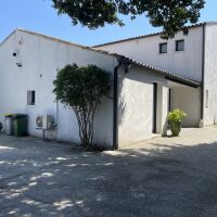Maison - 7 pièces - 190 m²