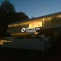 Maison - 6 pièces - 232 m²