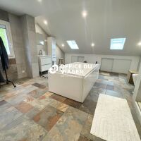 Maison - 5 pièces - 242,80 m²